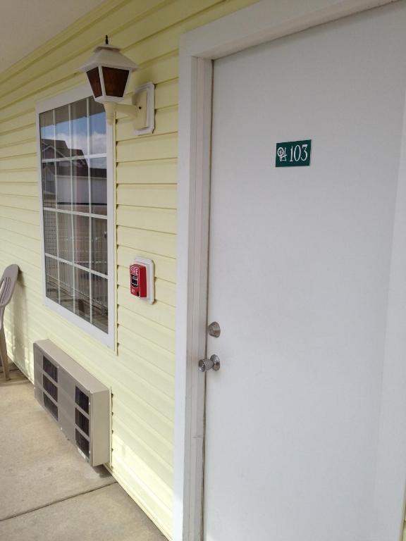 Spinning Wheel Inn Branson Exterior foto